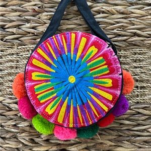 Round circle bag.